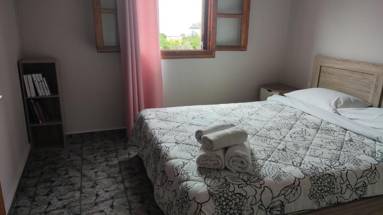 Apartament Tramonto Nel Delfini Kini Zewnętrze zdjęcie